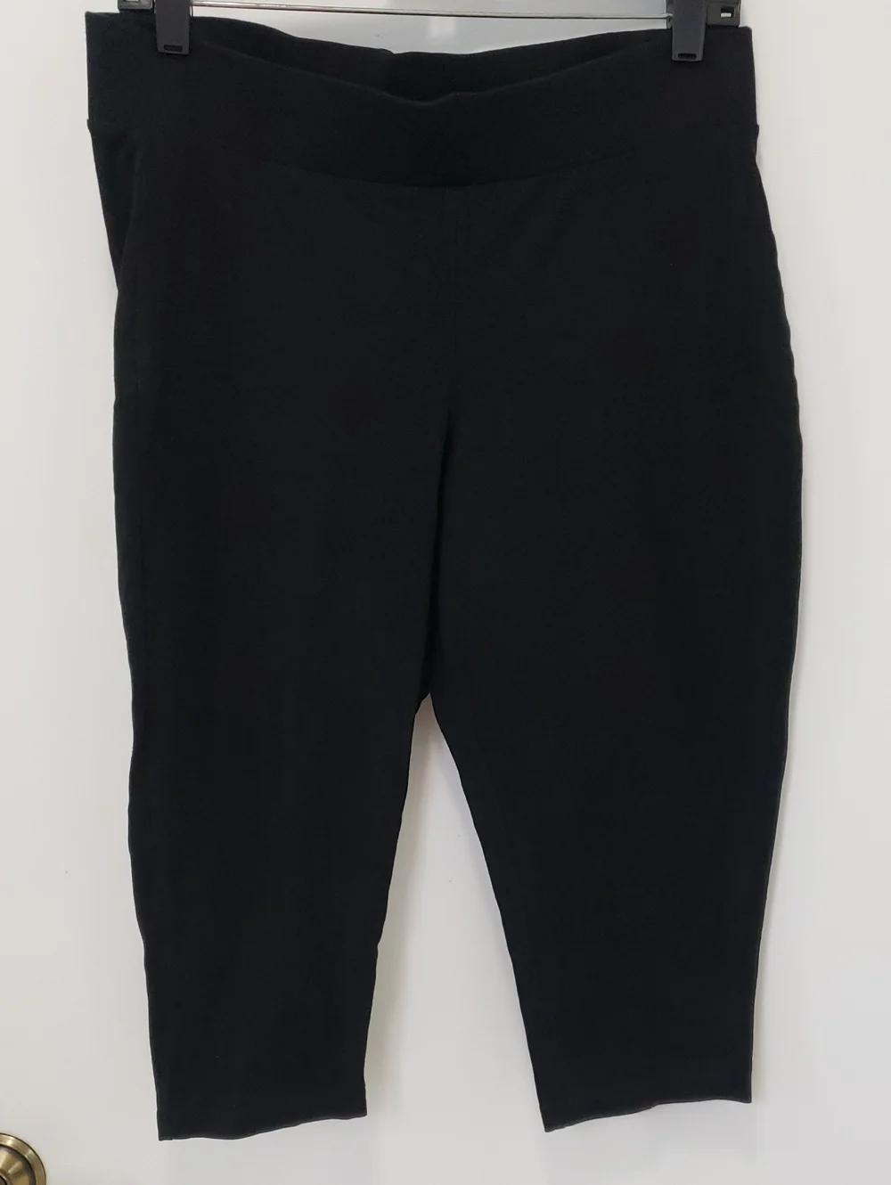 〰️torrid〰️ Capri Leggings 1X